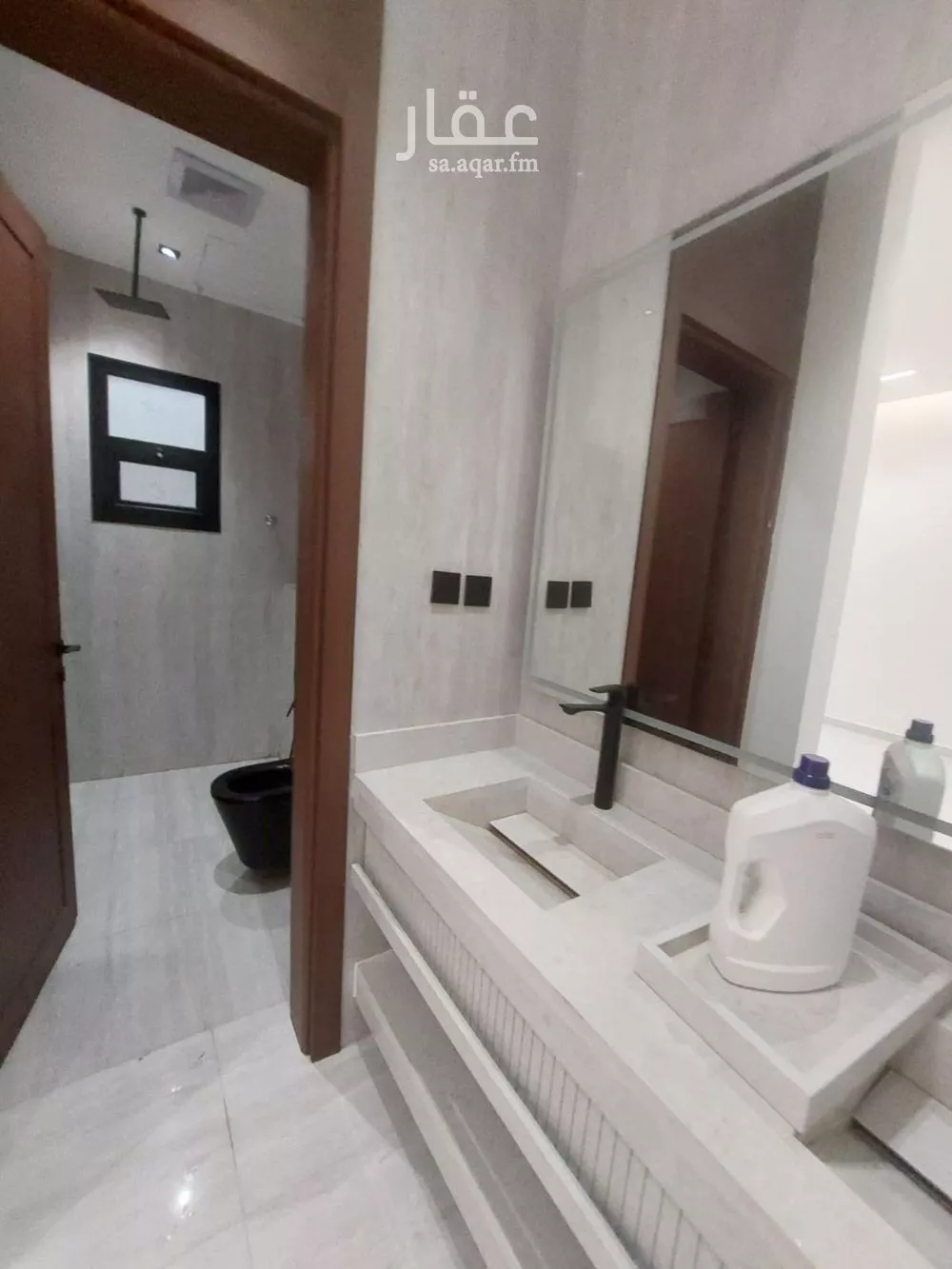 5 bedroom villa in Dhahrat Laban 9
