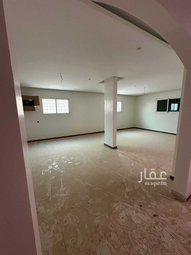 5 bedroom villa in At Taawon, Riyadh 6