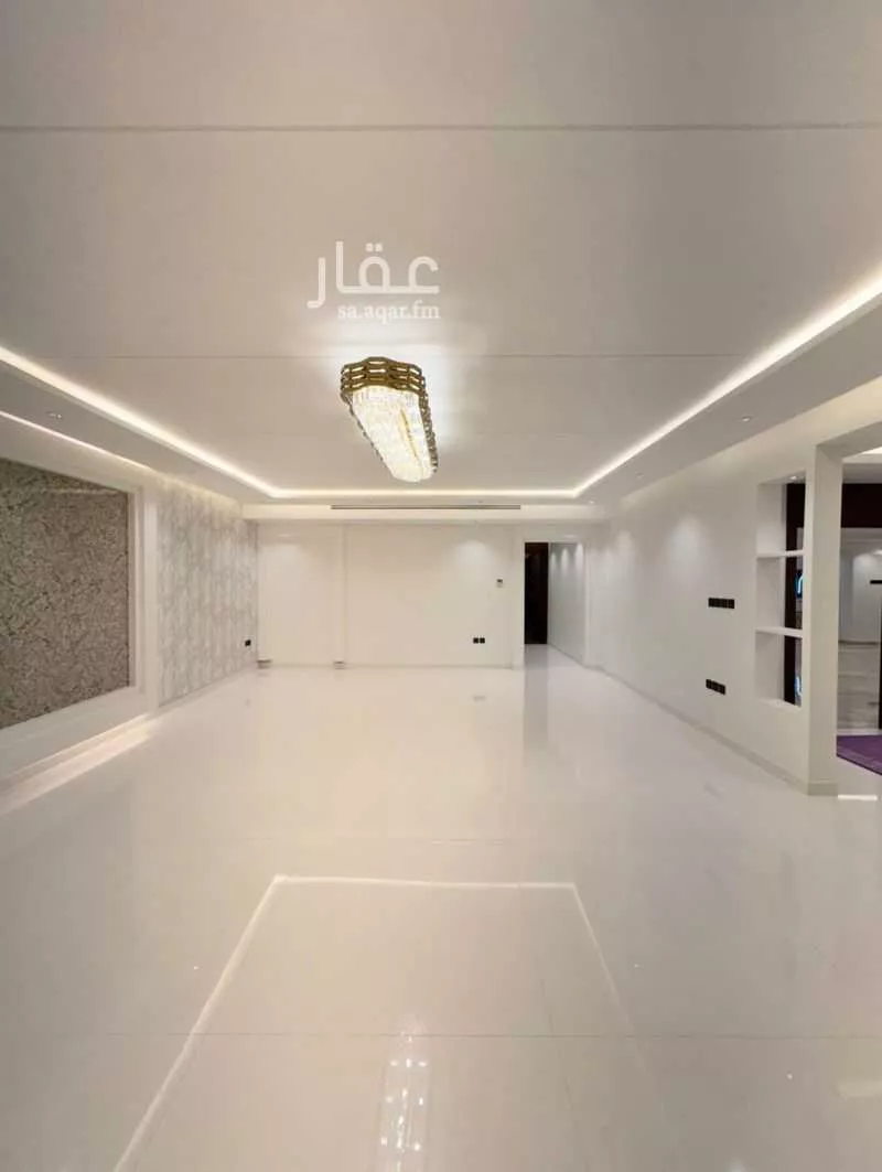 9 bedroom villa in Al Sahafah 6