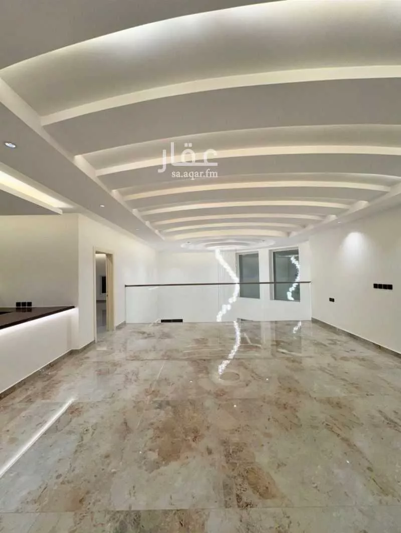 9 bedroom villa in Al Sahafah 7