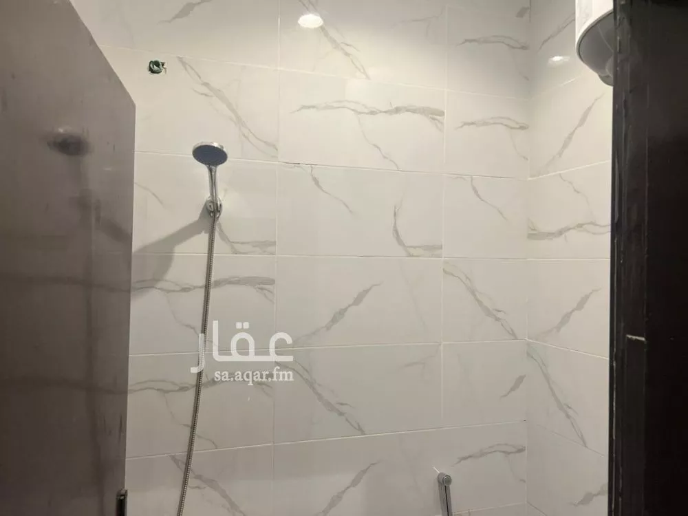 1 bedroom apartment in Al Malqa 6