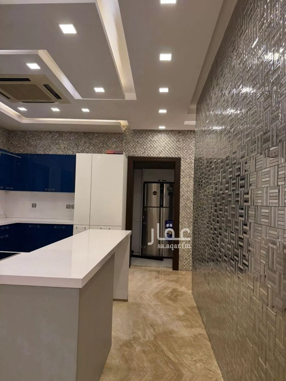 5 bedroom villa in Al Rabie 12