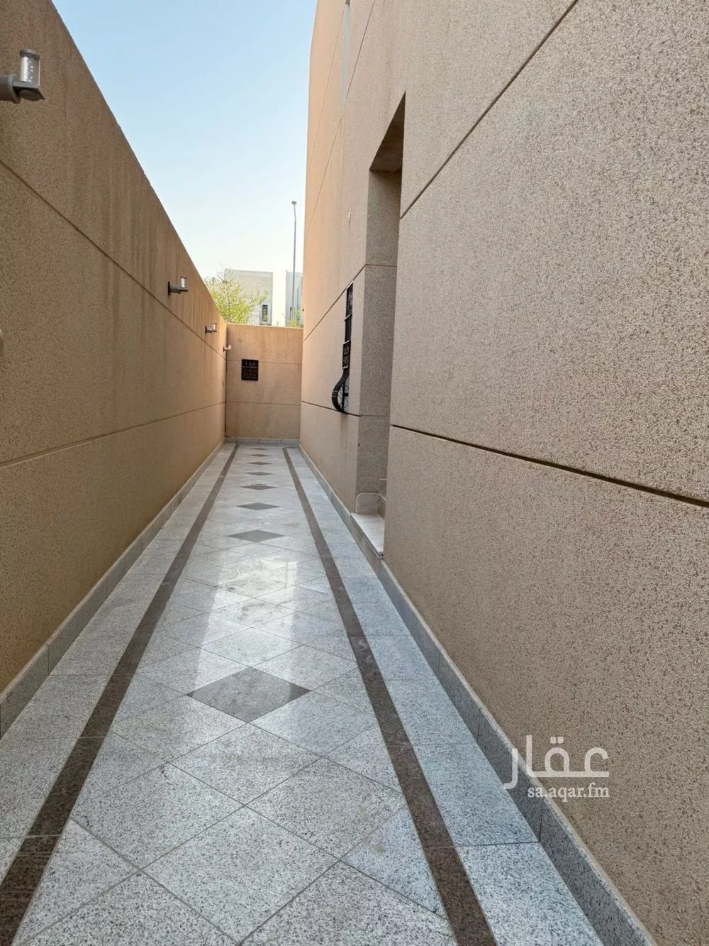 5 bedroom villa in Al Rabie 3
