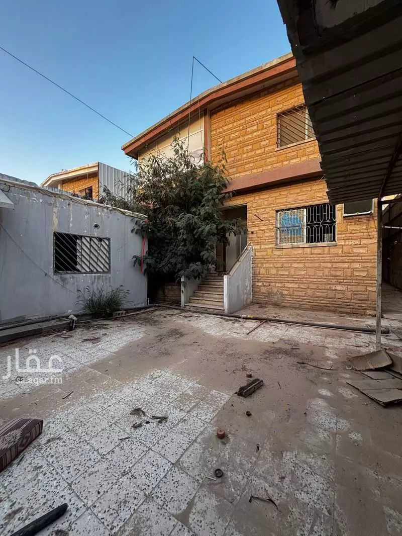 فيلا 4 غرف في النسيم الغربي 2