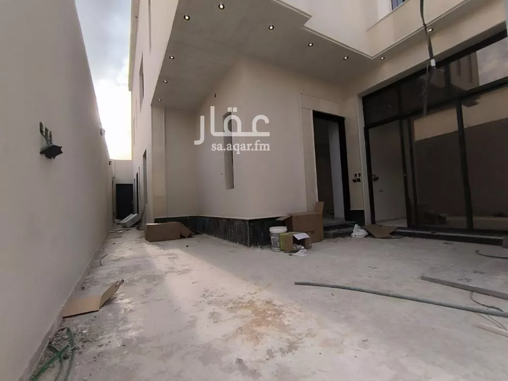 5 bedroom apartment in Tuwaiq 3