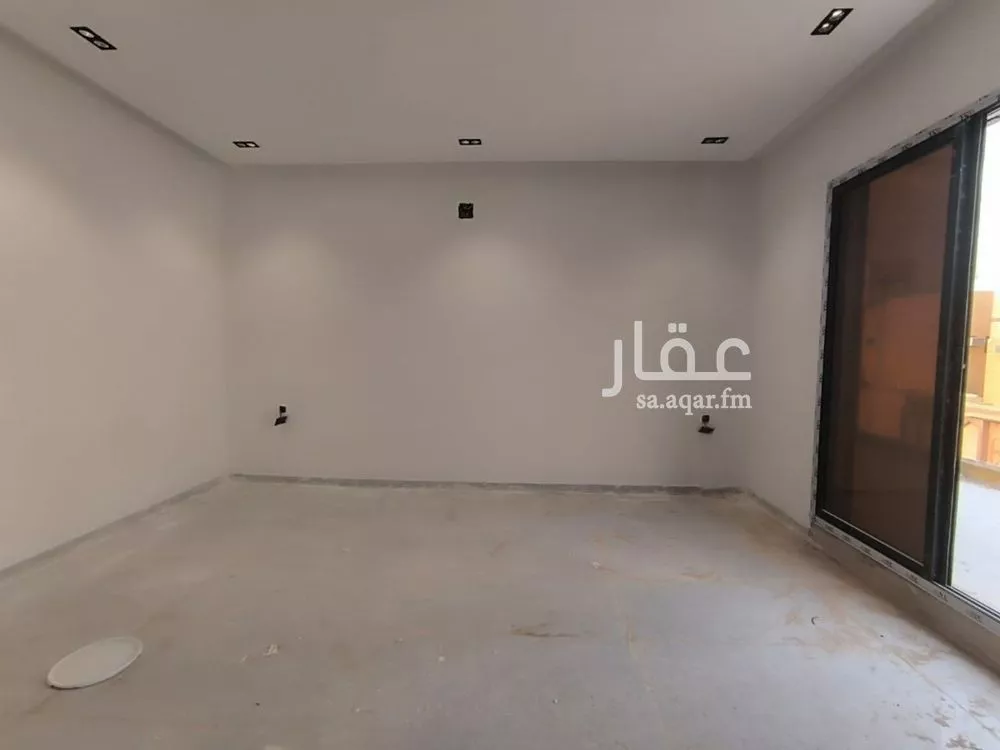 5 bedroom apartment in Tuwaiq 4