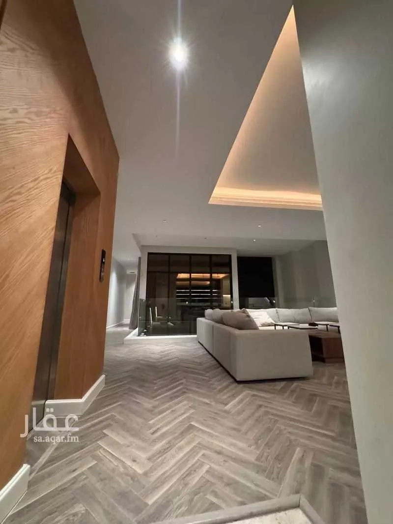 7 bedroom villa in Al Malqa 24