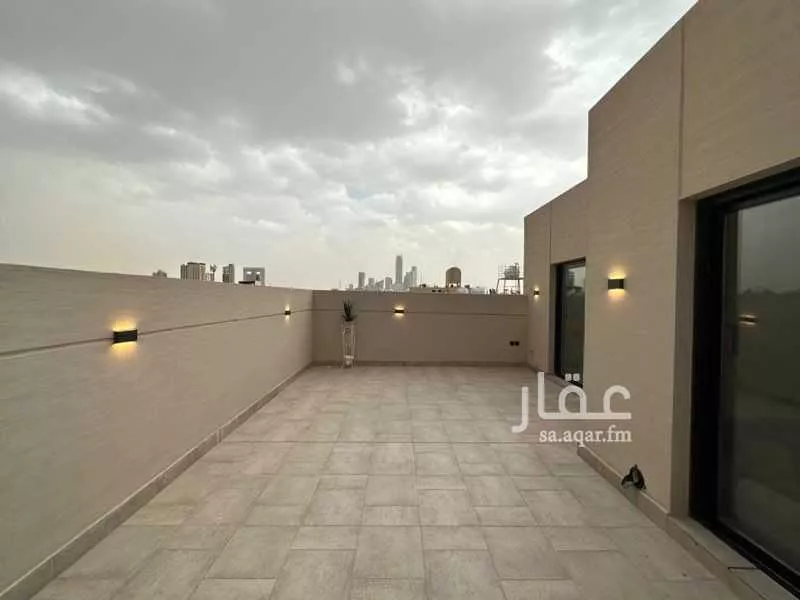 فيلا 5 غرف في العقيق 17