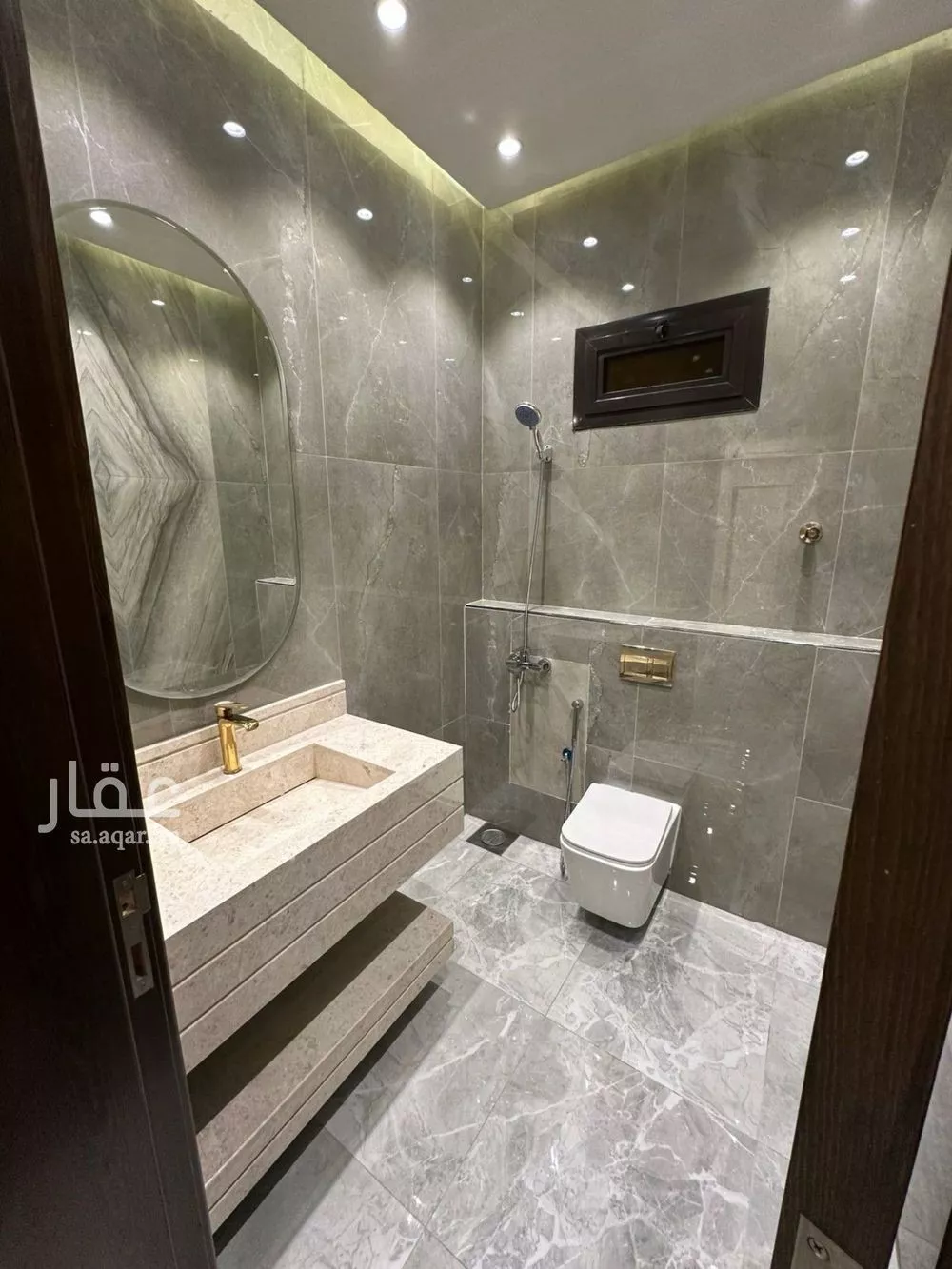 1 bedroom apartment in Al Olaya 9