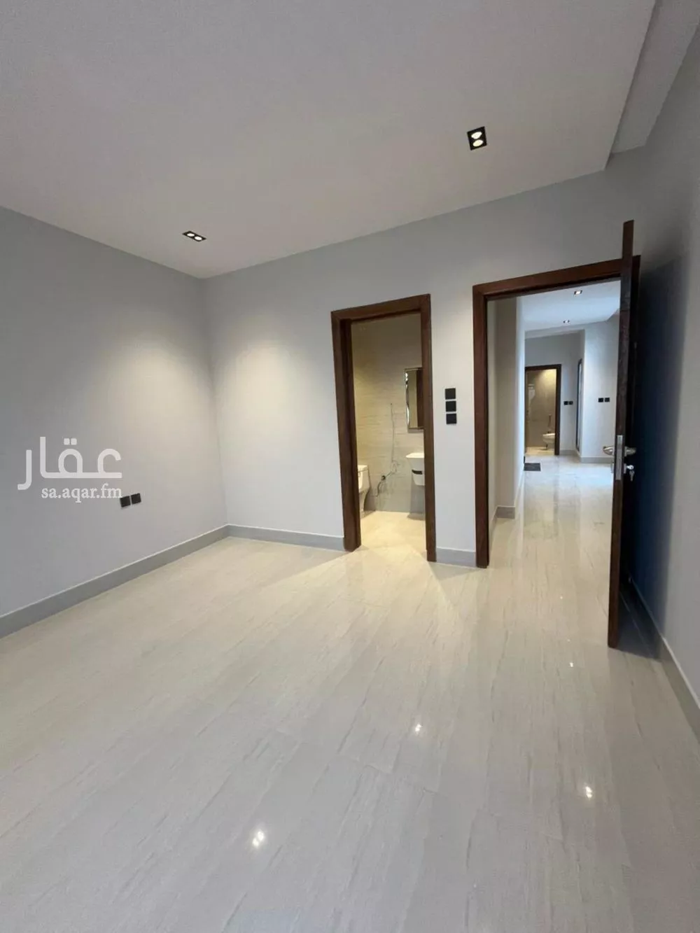 5 bedroom villa in Al Mahdiyyah 29