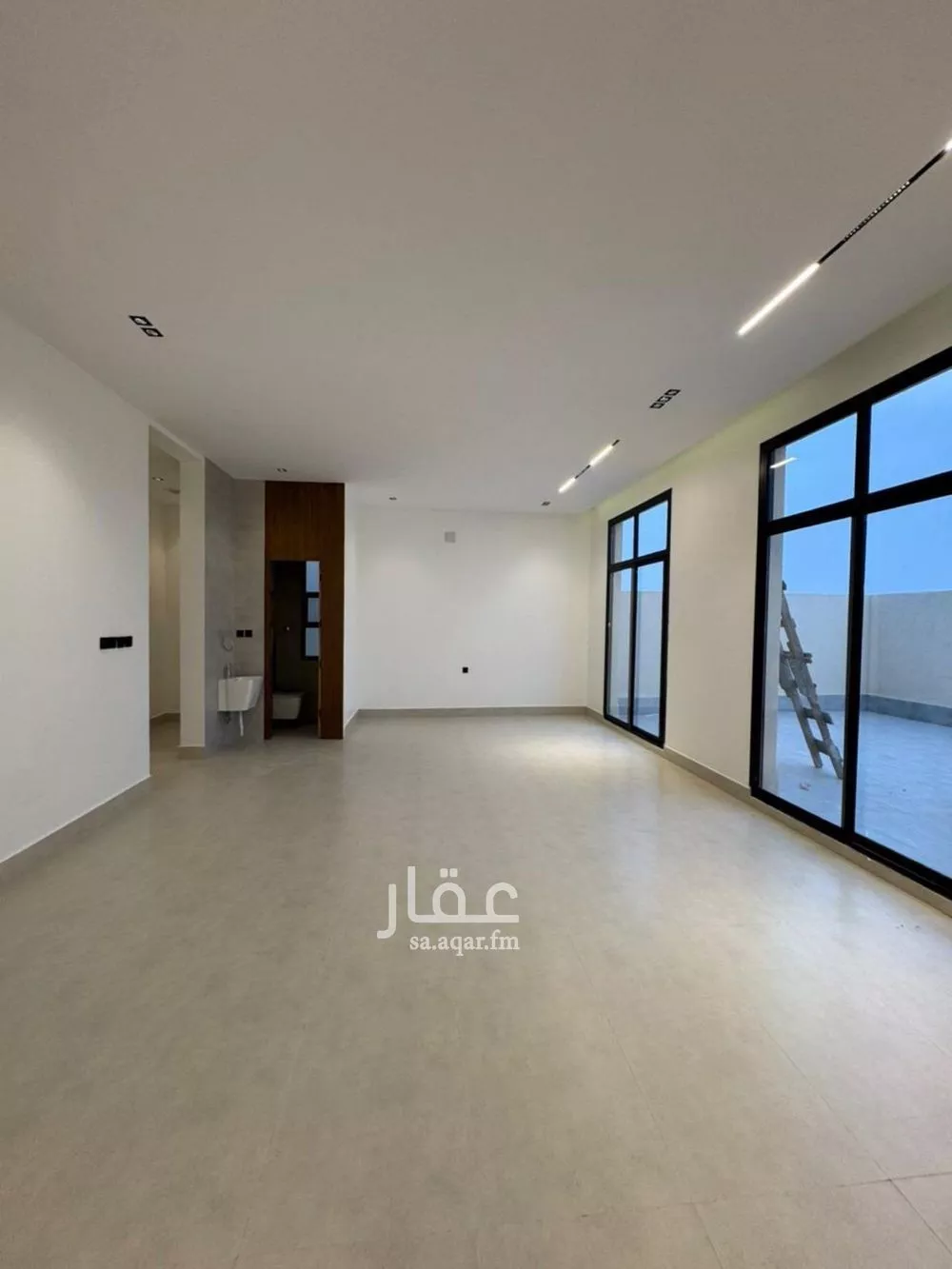 4 bedroom villa in Al Narjis 29