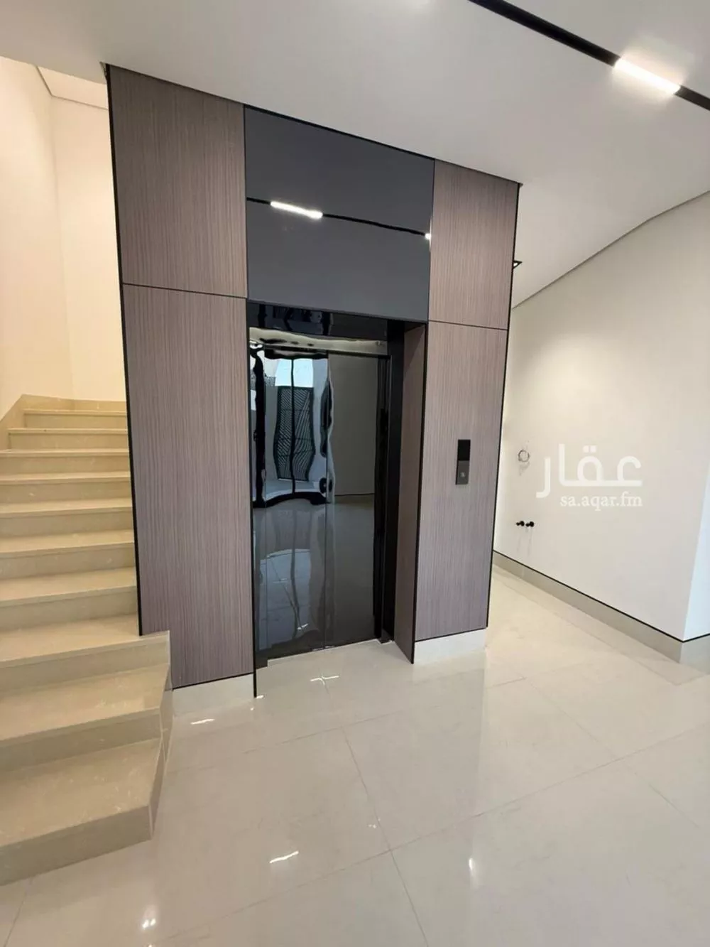 6 bedroom villa in Al Mahdiyyah 14