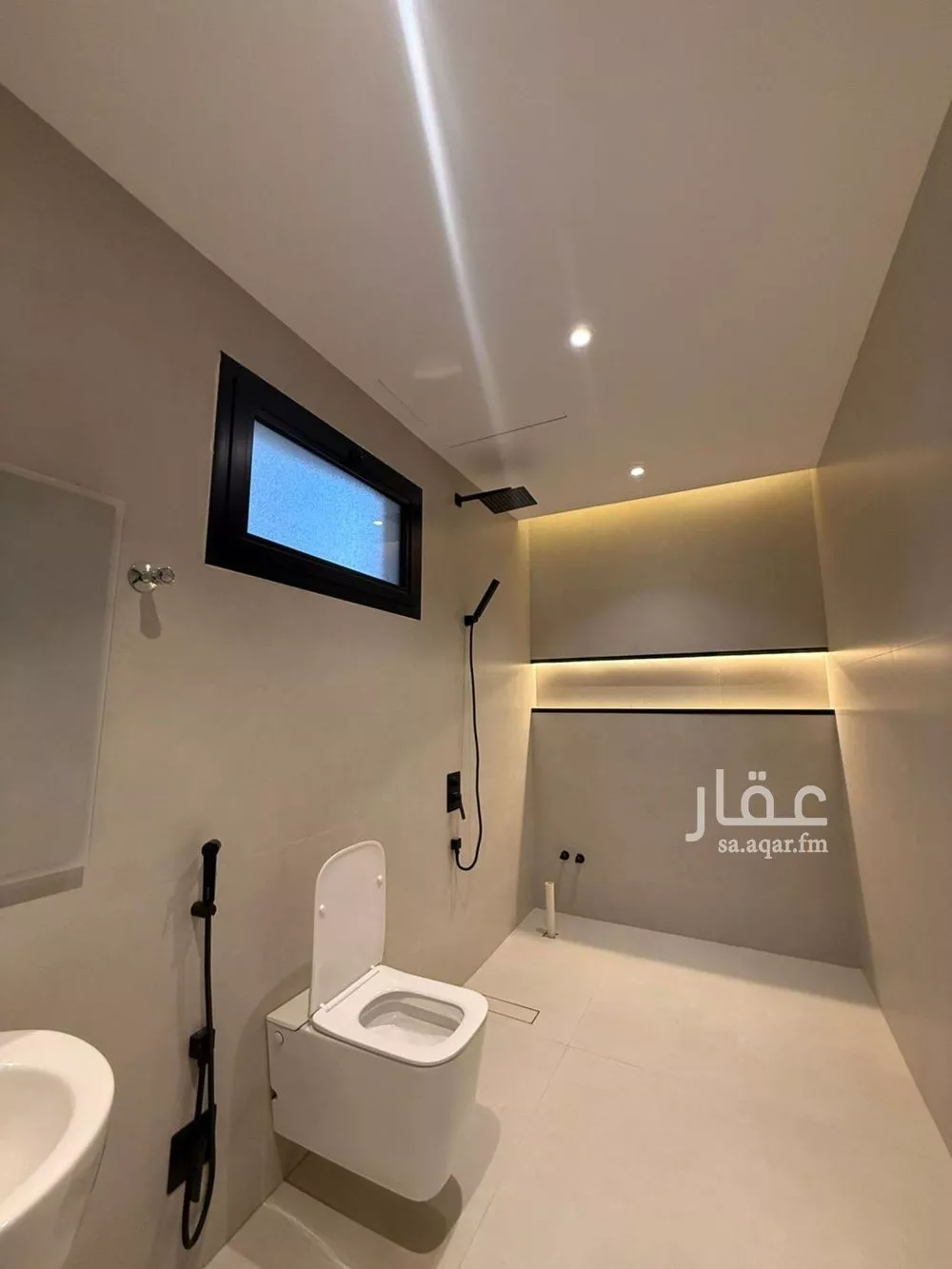 6 bedroom villa in Al Mahdiyyah 21