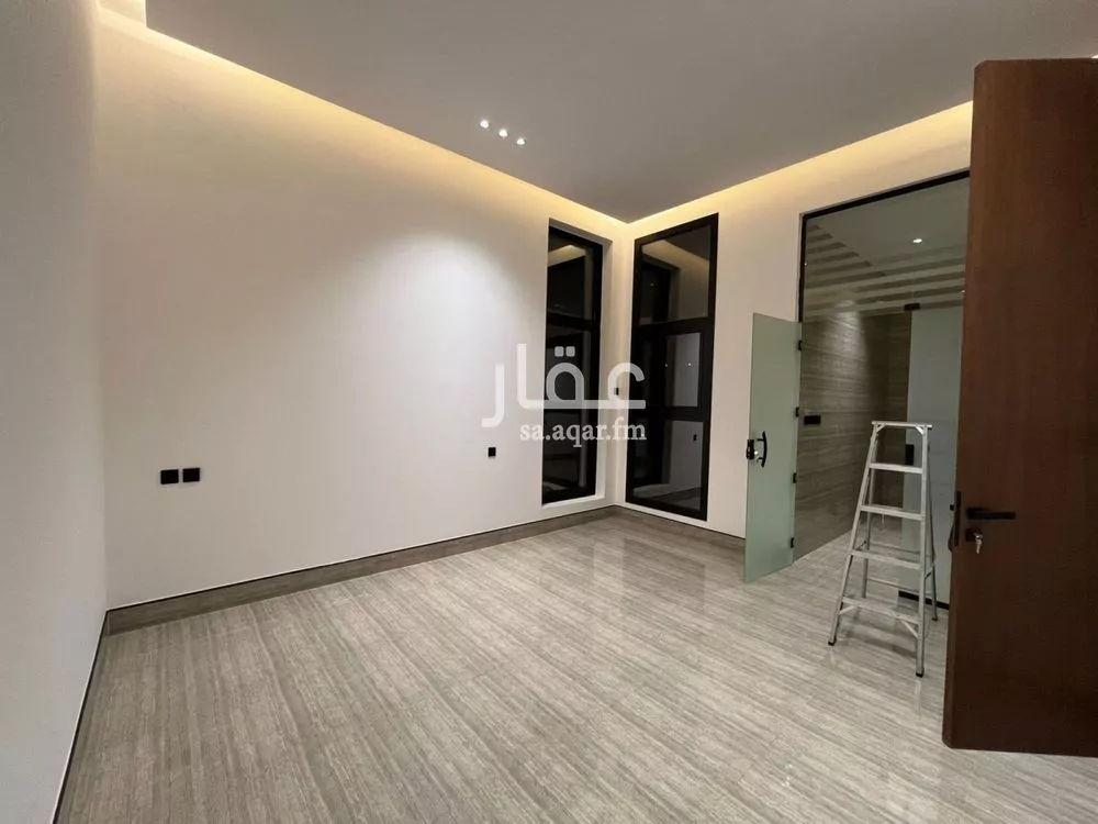 5 bedroom villa in Al Mahdiyyah 23