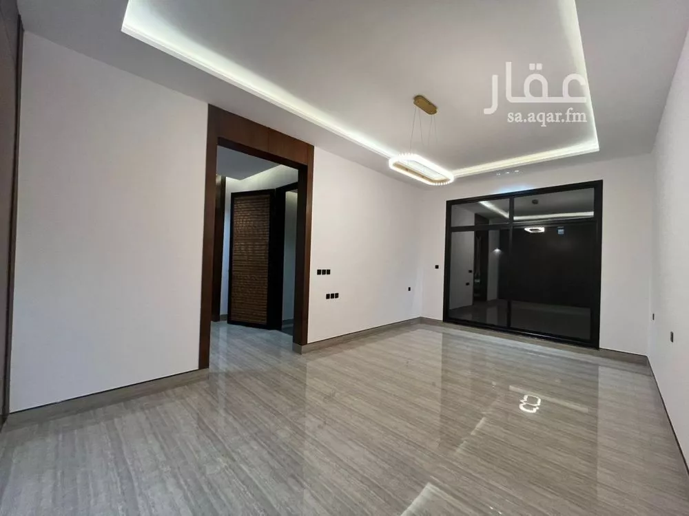 5 bedroom villa in Al Mahdiyyah 5