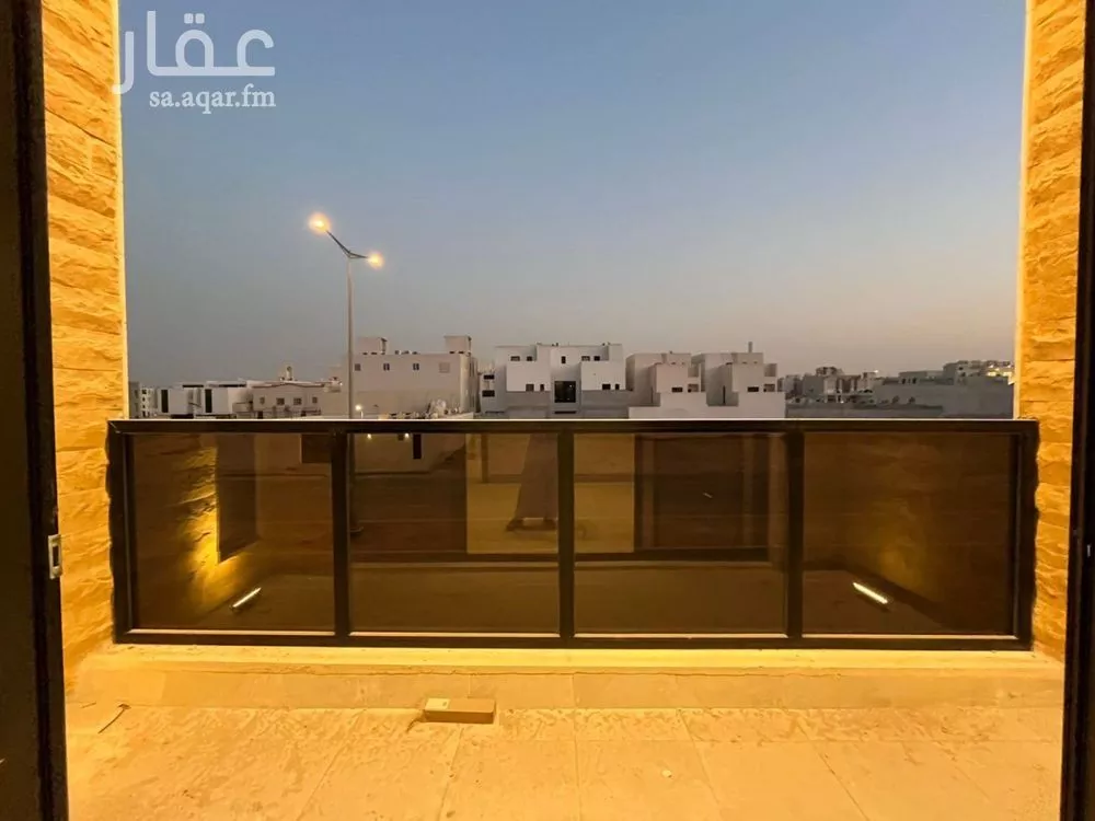 فيلا 4 غرف في المهدية 18