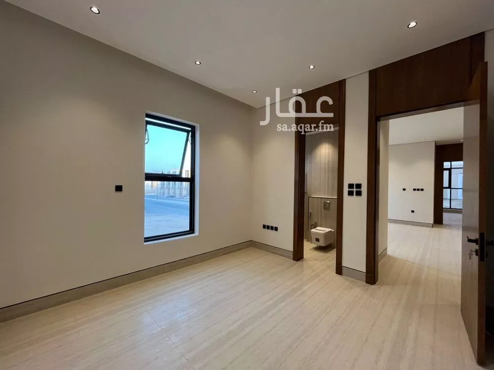 5 bedroom villa in Al Mahdiyyah 17