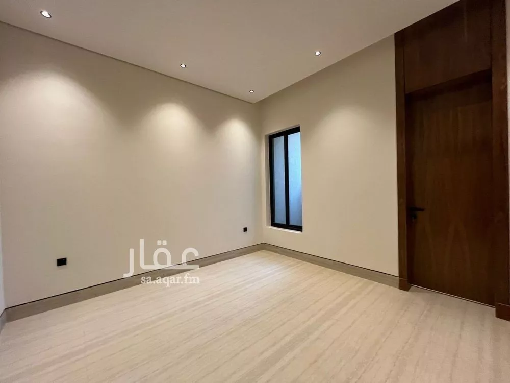 5 bedroom villa in Al Mahdiyyah 22