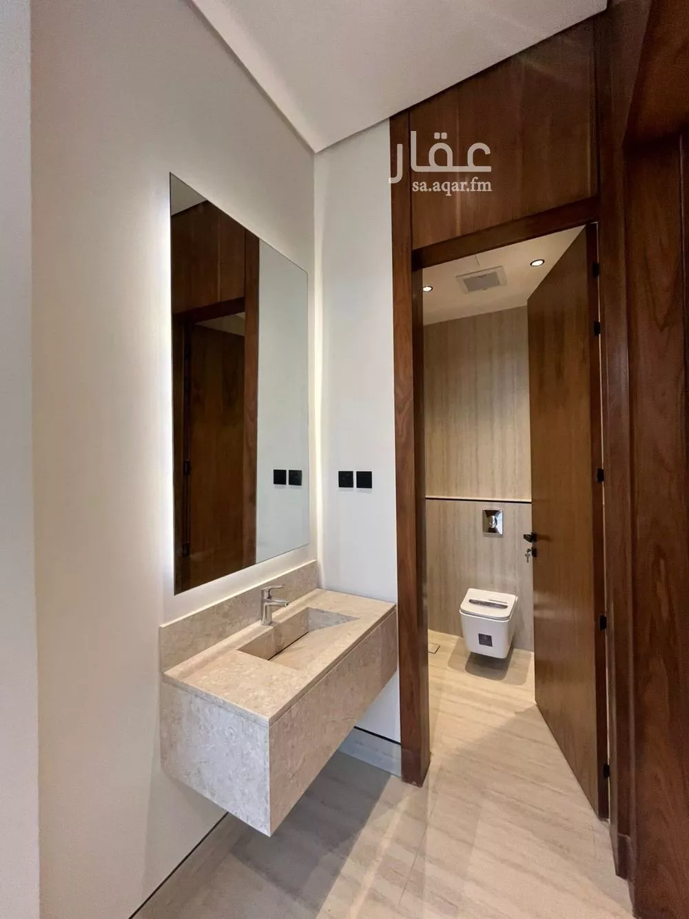 5 bedroom villa in Al Mahdiyyah 10