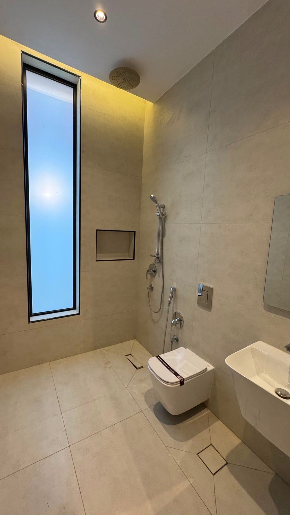 2 bedroom apartment in At Taawon, Riyadh 5
