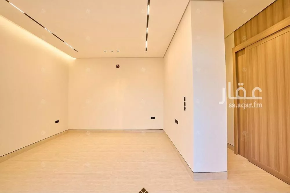 5 bedroom villa in Al Mahdiyyah 11