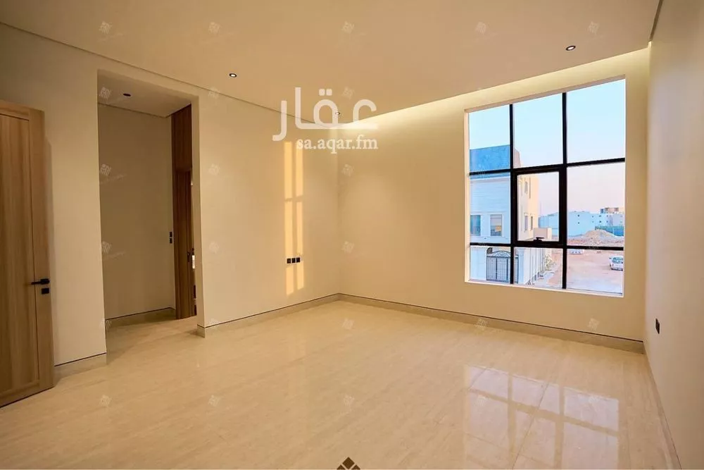 5 bedroom villa in Al Mahdiyyah 26