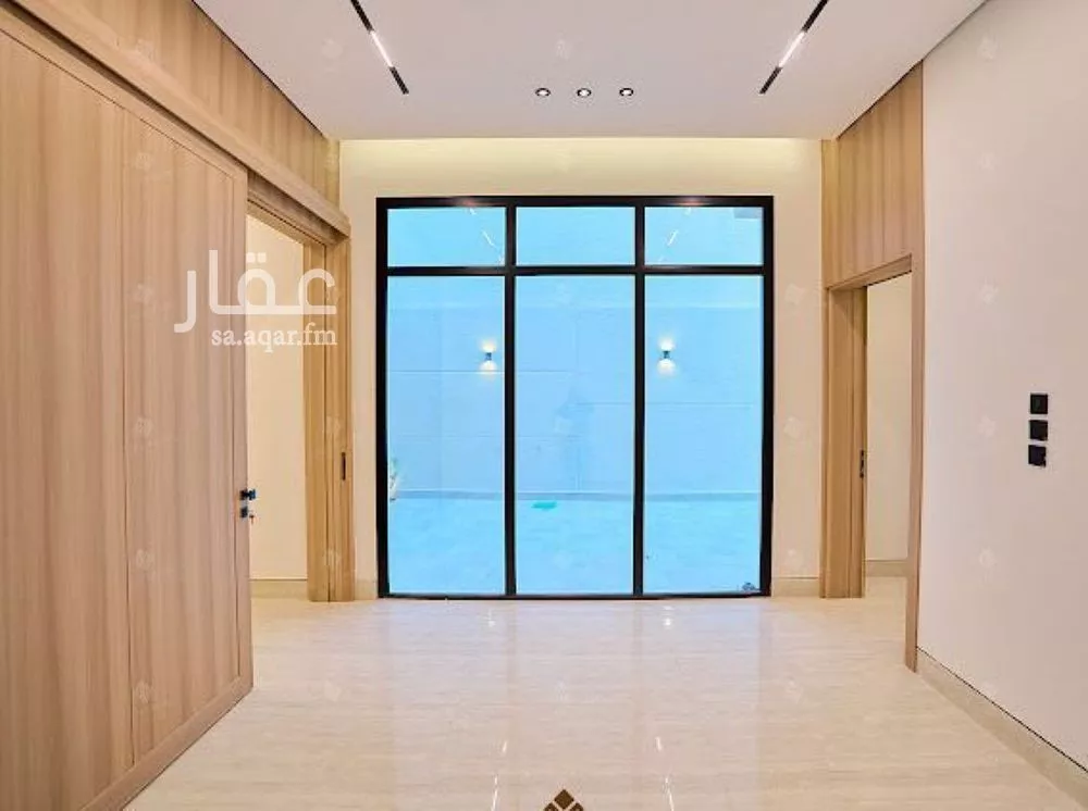 5 bedroom villa in Al Mahdiyyah 8