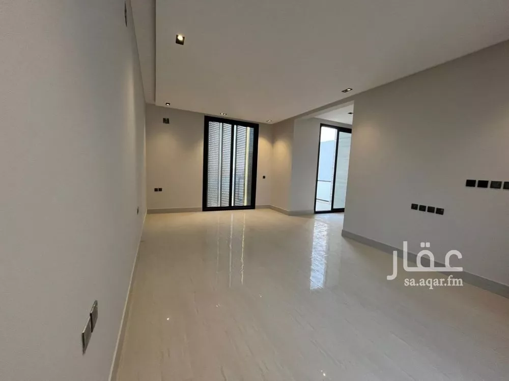 5 bedroom villa in Al Mahdiyyah 19