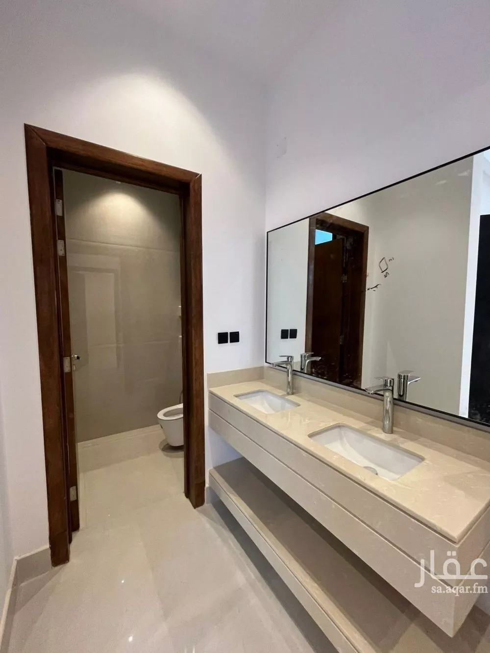 6 bedroom villa in Al Mahdiyyah 14