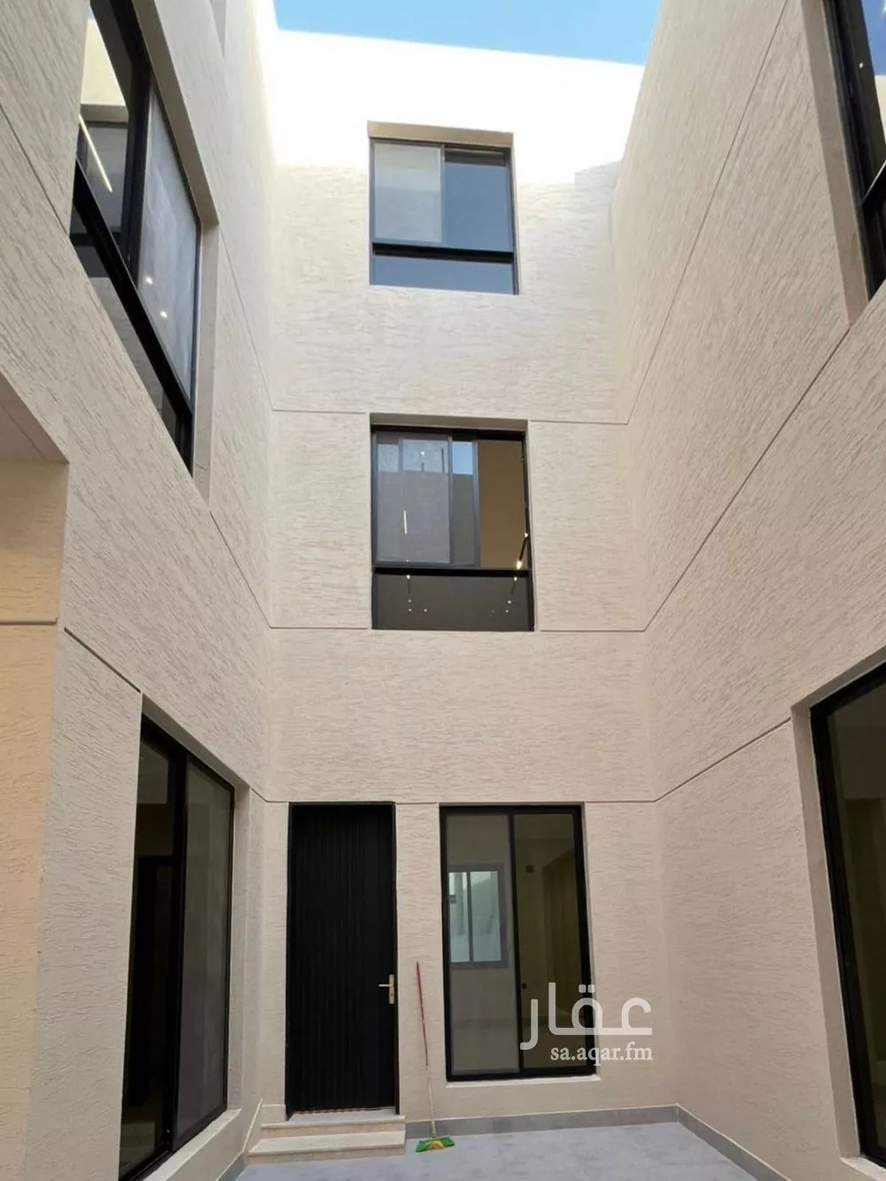 6 bedroom villa in Al Mahdiyyah 5