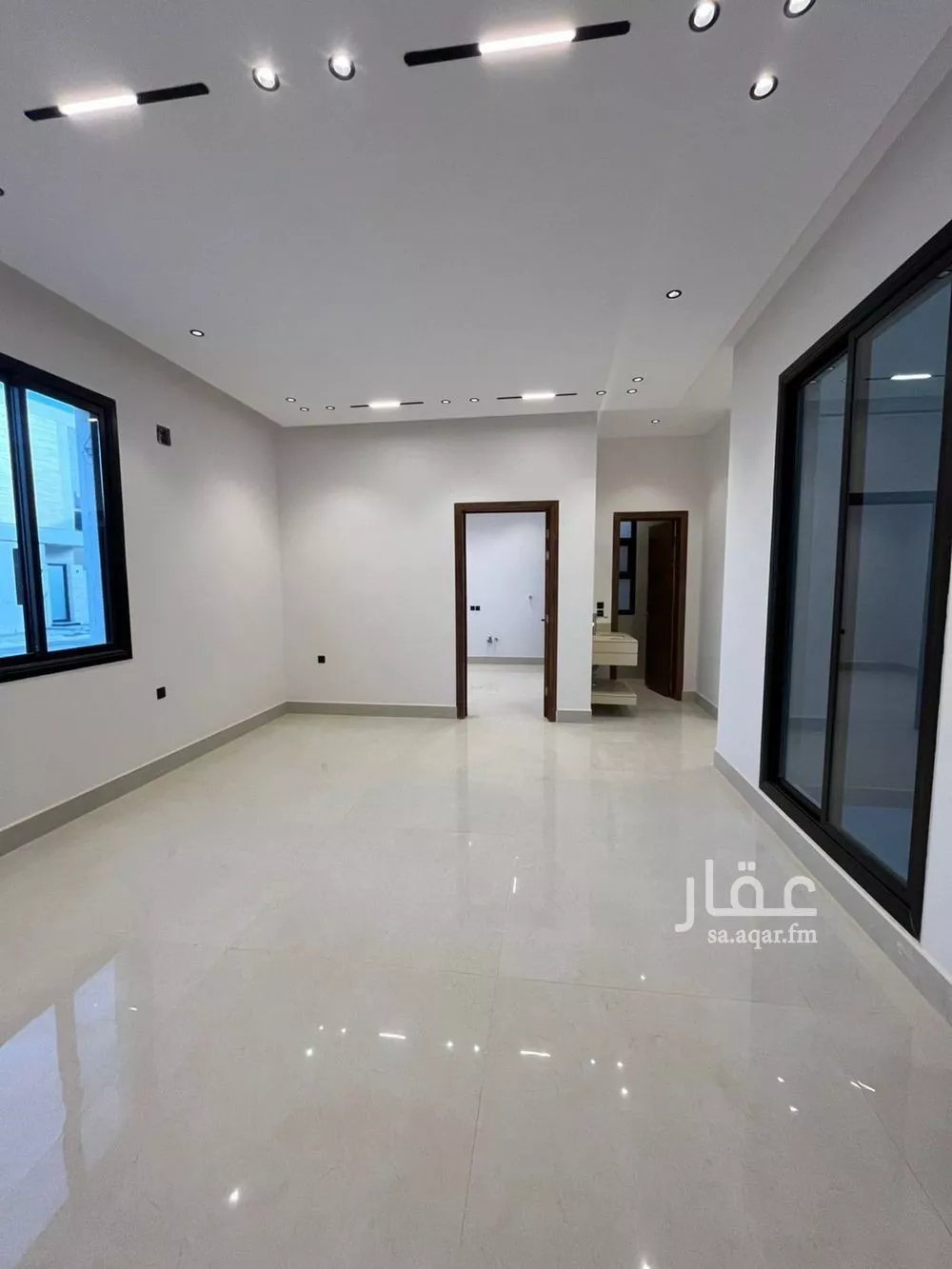 6 bedroom villa in Al Mahdiyyah 7