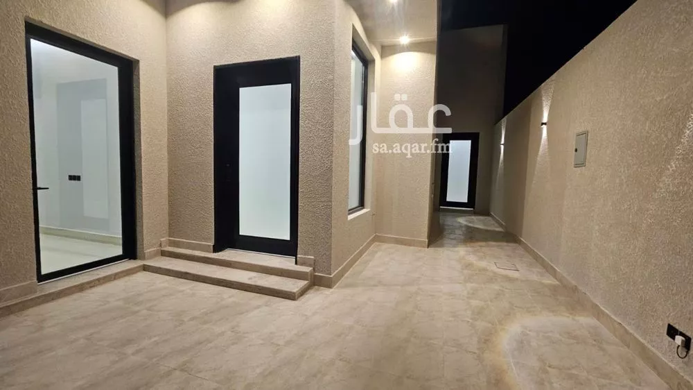 5 bedroom villa in Al Farouq 13