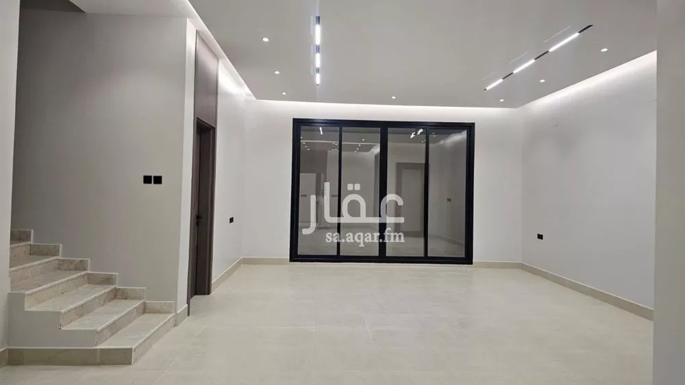 5 bedroom villa in Al Farouq 15