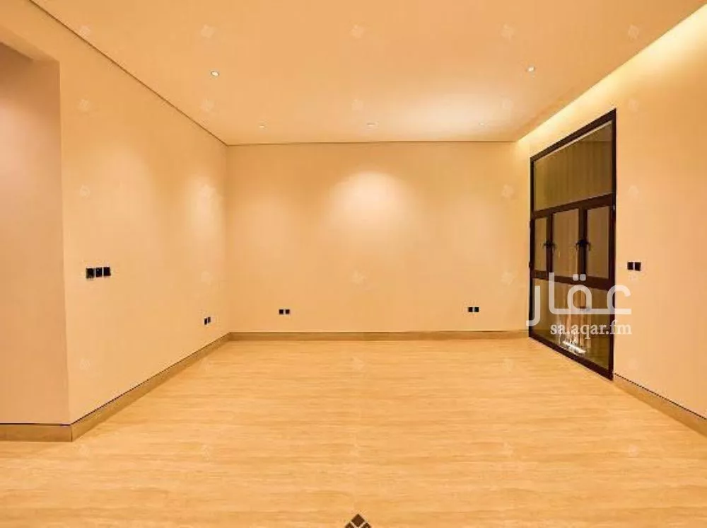 5 bedroom villa in Al Mahdiyyah 13