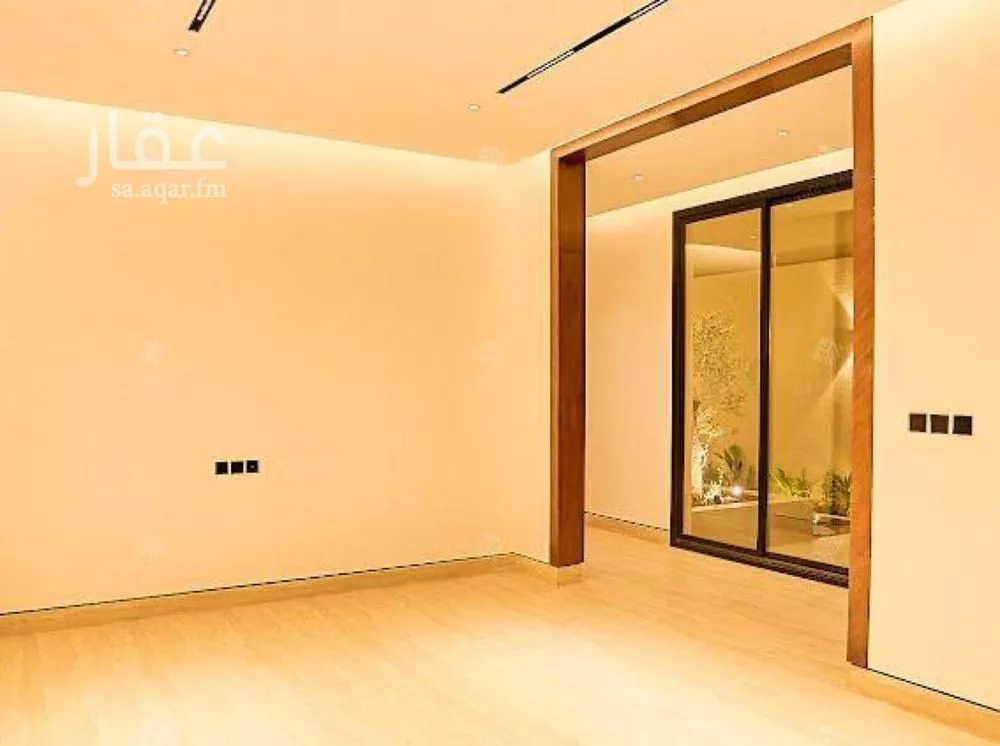 5 bedroom villa in Al Mahdiyyah 17