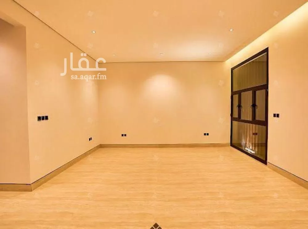 5 bedroom villa in Al Mahdiyyah 24