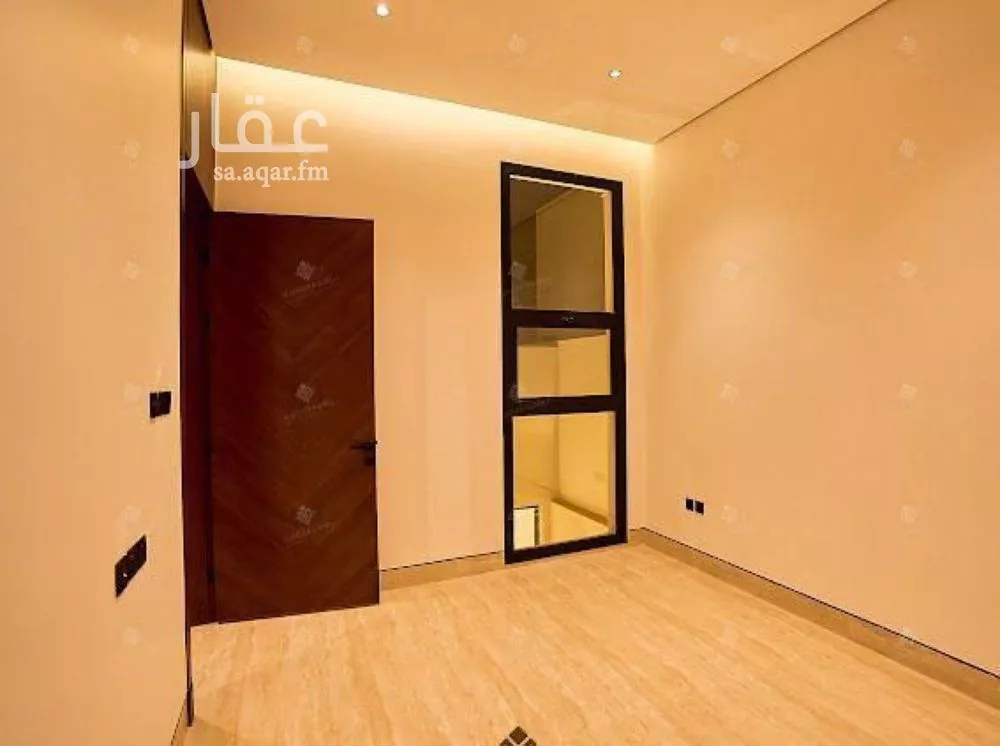 5 bedroom villa in Al Mahdiyyah 8