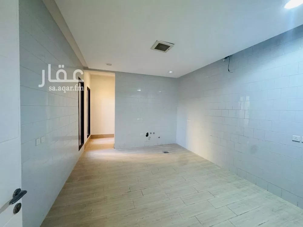 فيلا 4 غرف في العارض 22