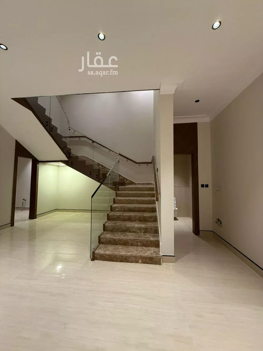 6 bedroom villa in Al Mahdiyyah 24