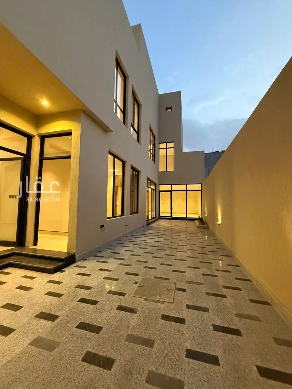 6 bedroom villa in Al Mahdiyyah 25