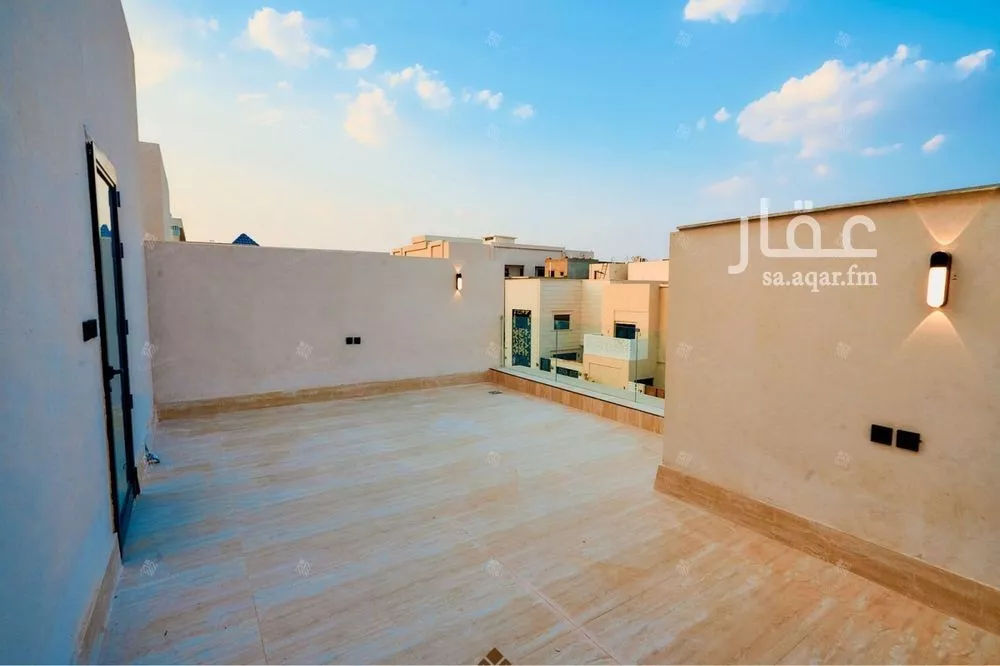 4 bedroom villa in Al Mahdiyyah 23