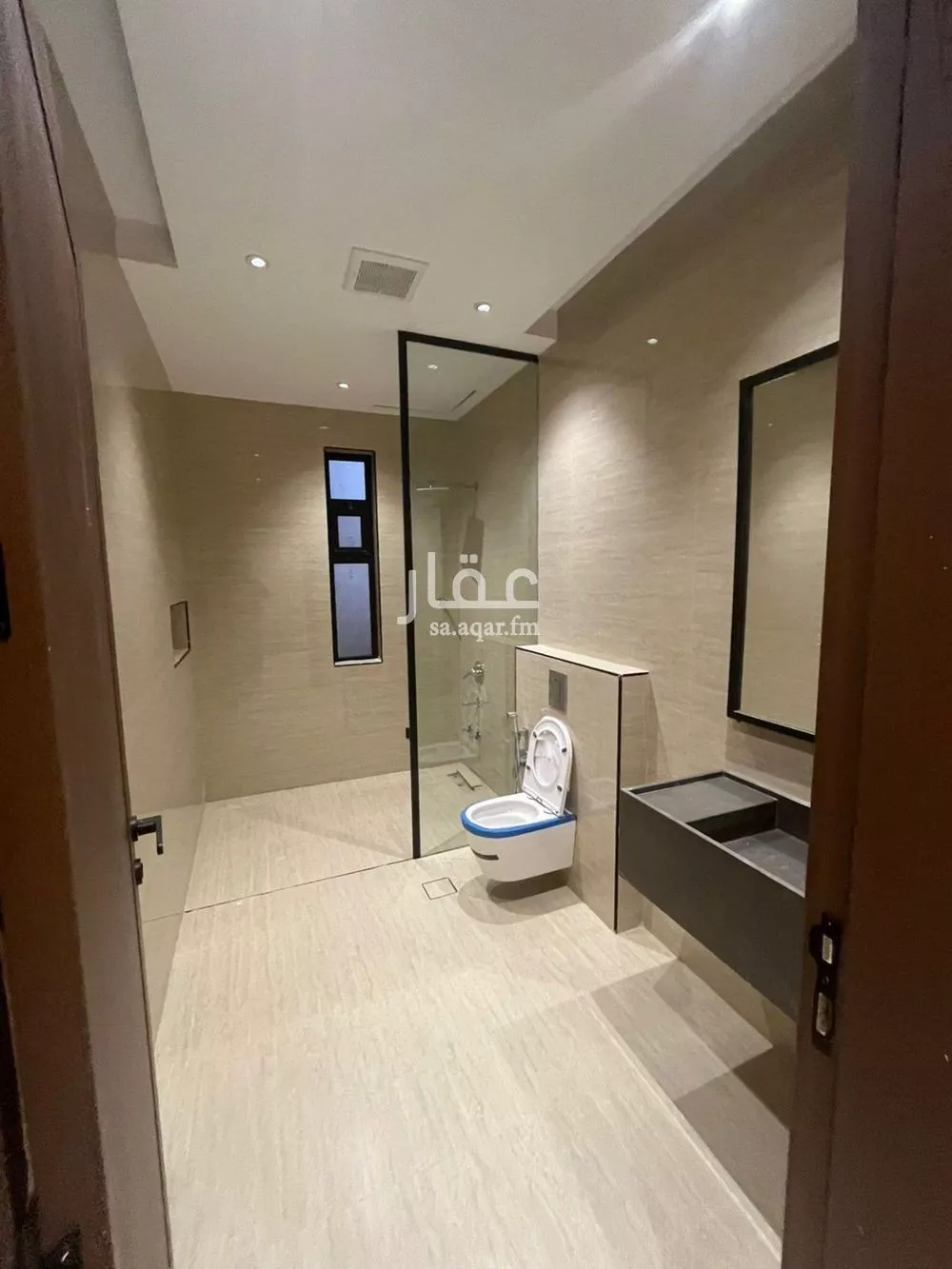 4 bedroom villa in Al Mahdiyyah 20