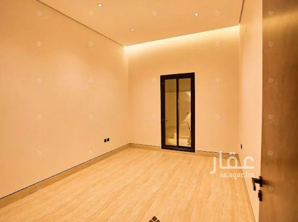 5 bedroom villa in Al Mahdiyyah 14