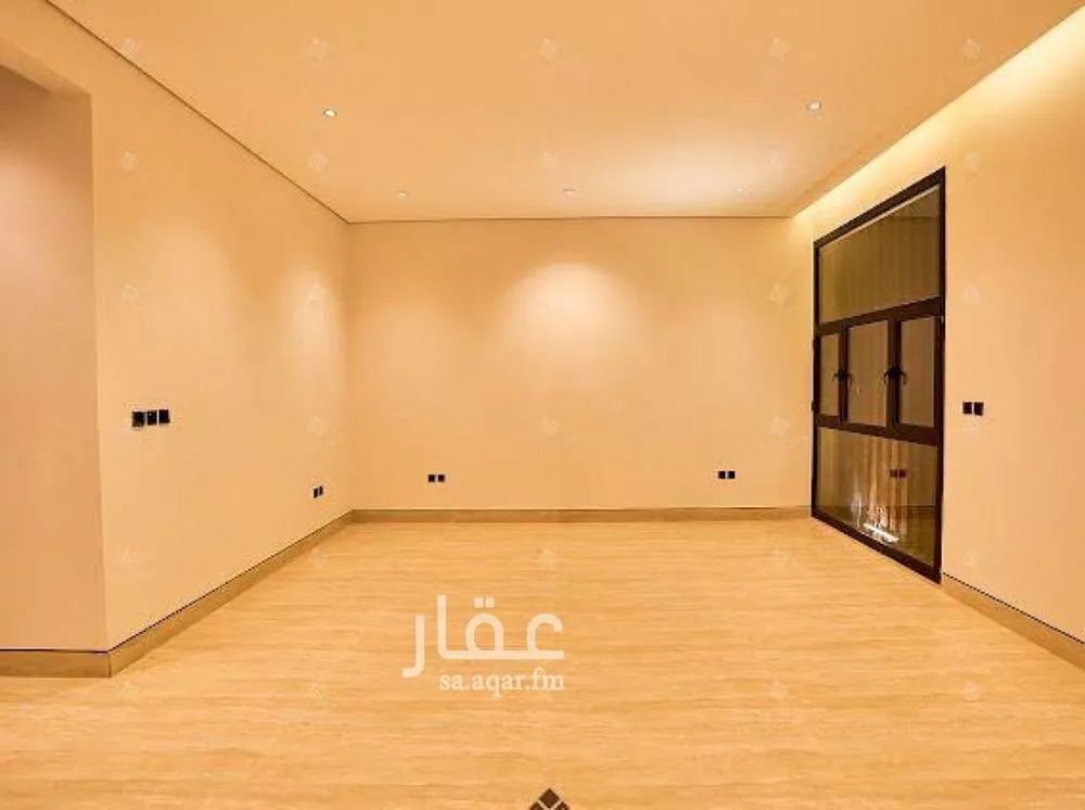 5 bedroom villa in Al Mahdiyyah 19