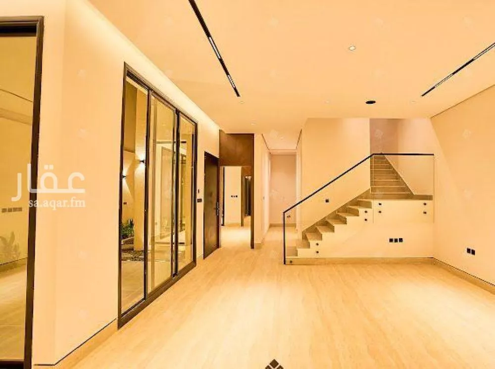5 bedroom villa in Al Mahdiyyah 7