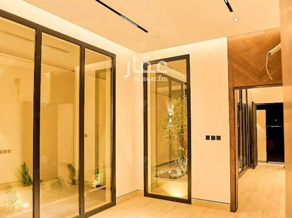 5 bedroom villa in Al Mahdiyyah 10