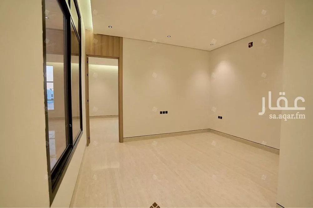 6 bedroom villa in Al Mahdiyyah 22
