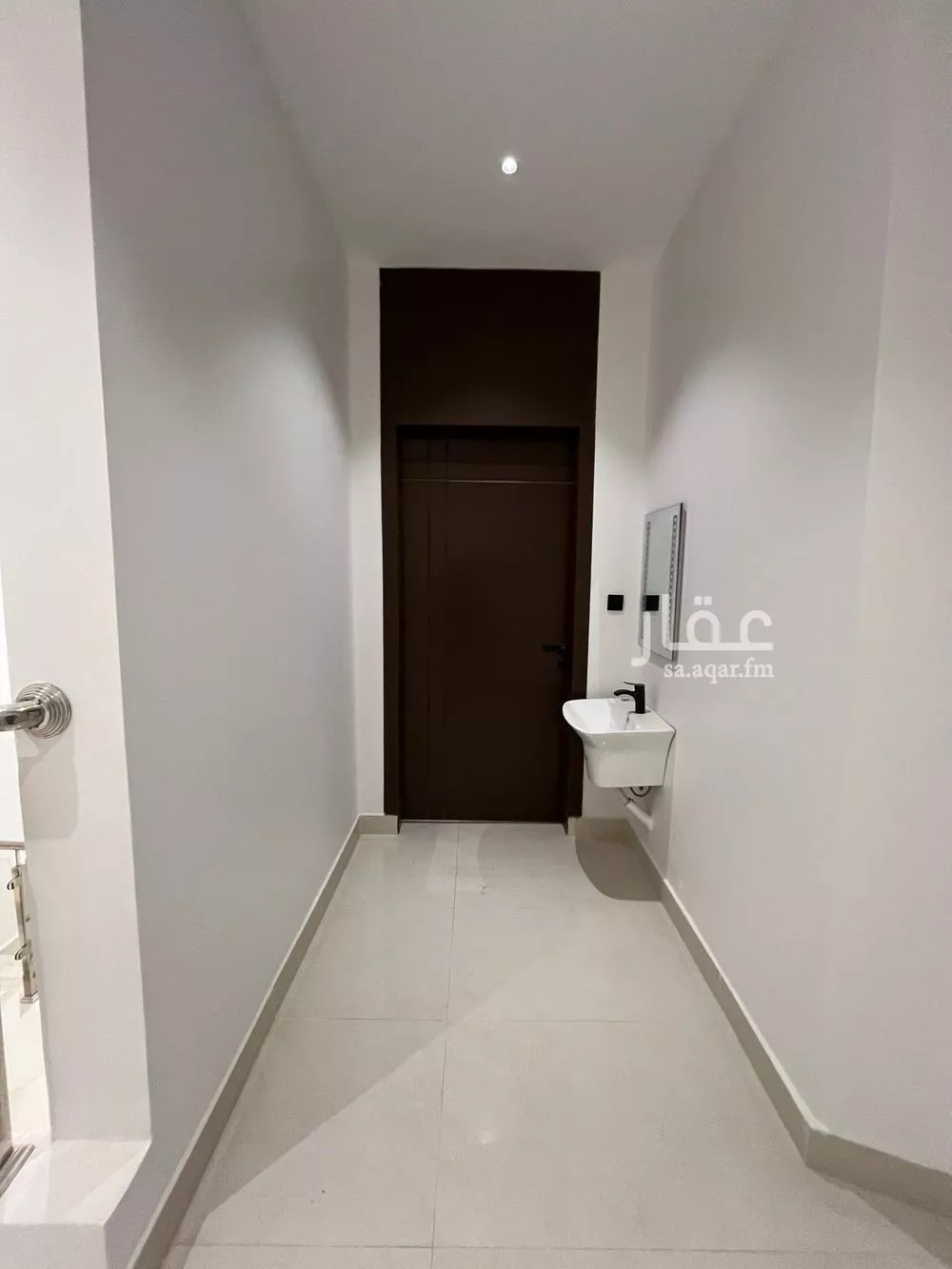 5 bedroom villa in Al Janadriyah 26