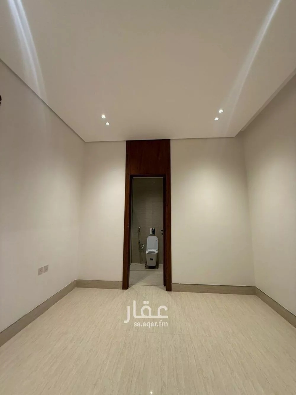 فيلا 6 غرف في المهدية 22