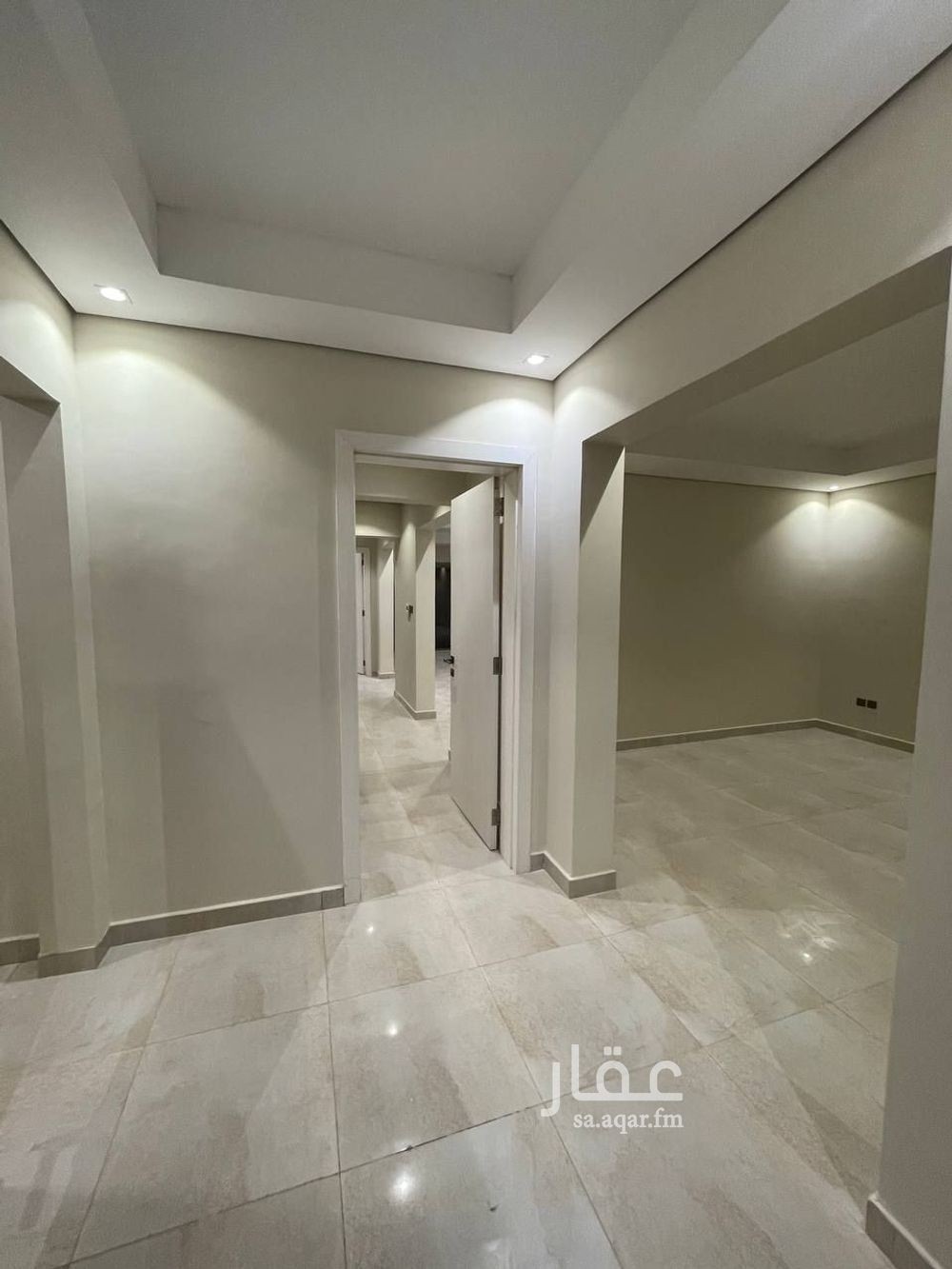 فيلا 4 غرف في النرجس، الرياض 9